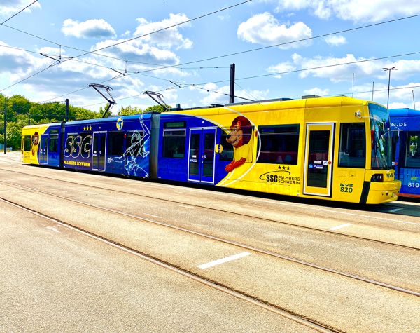 ssc palmberg strassenbahnbeklebung
